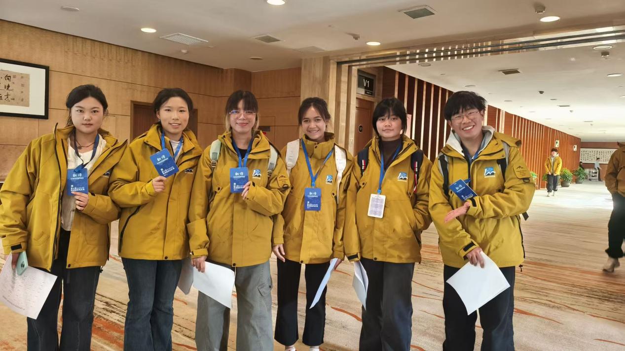 1f131a64a8c3a6dfeee7322866dc4126